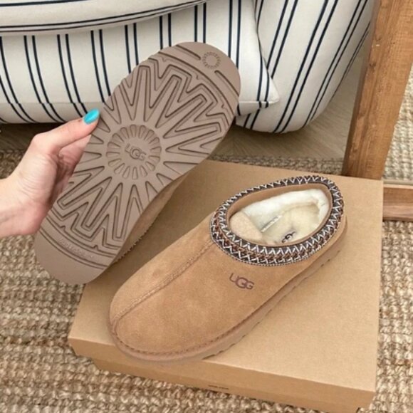 UGG Tasman Slipper Chestnut - Picture 7 of 7